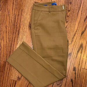 Apt. 9 Tan Trousers with Classic Flat-Front Design